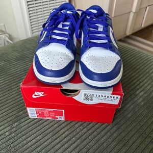 Nike Kids Sneakers in Blue and White